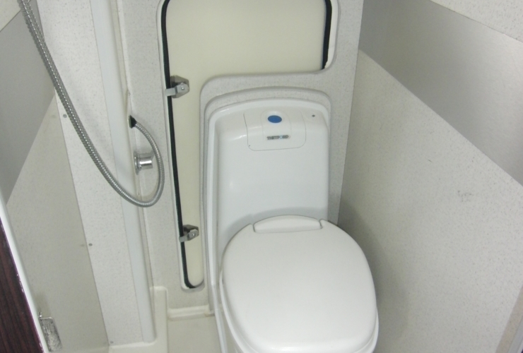 カセットトイレ