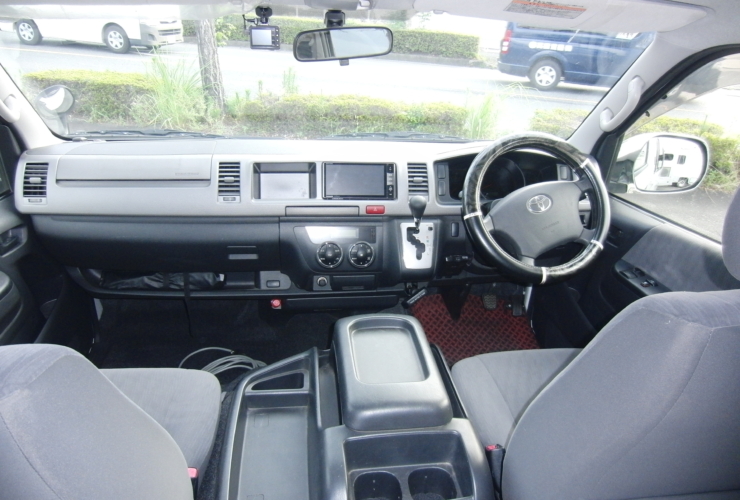 運転席