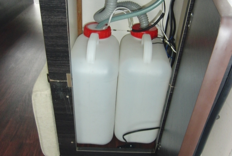 給排水タンク