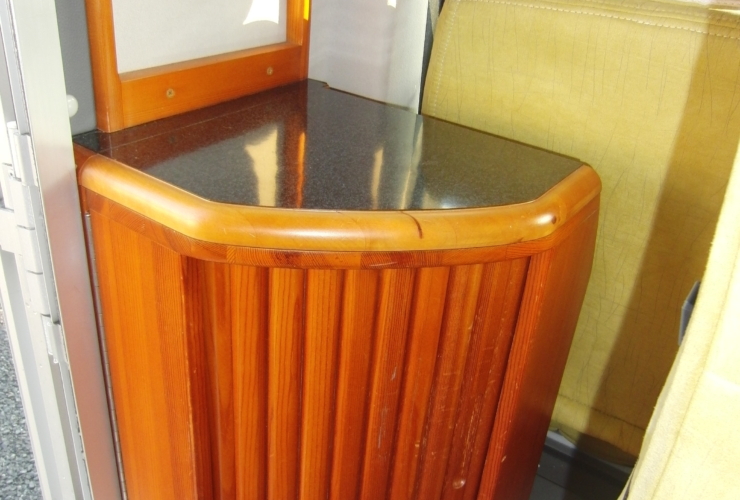 エントランス付近収納Ⅱ