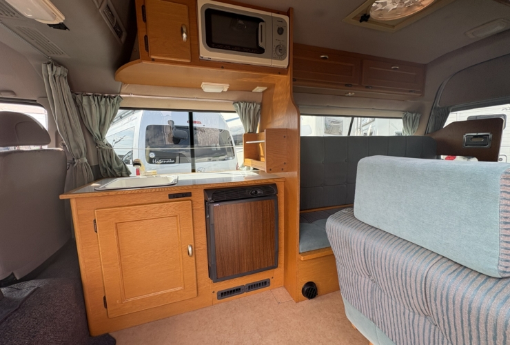 エントランスより