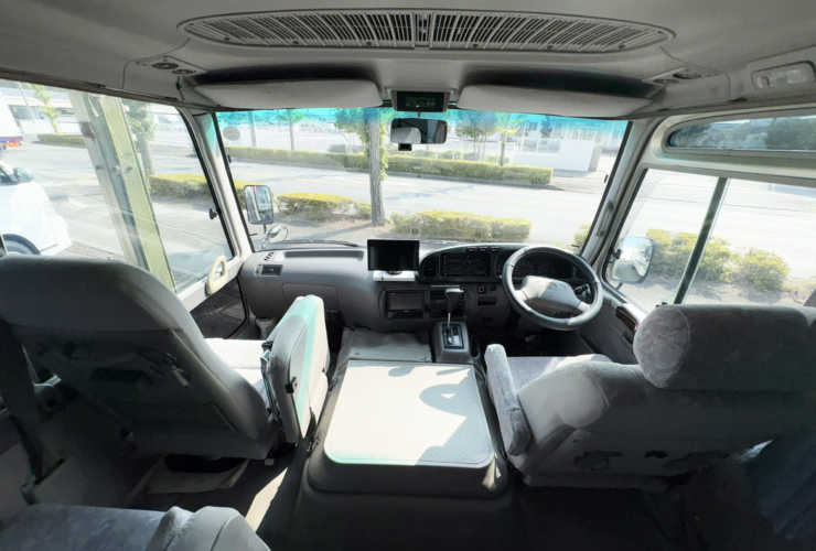 運転席